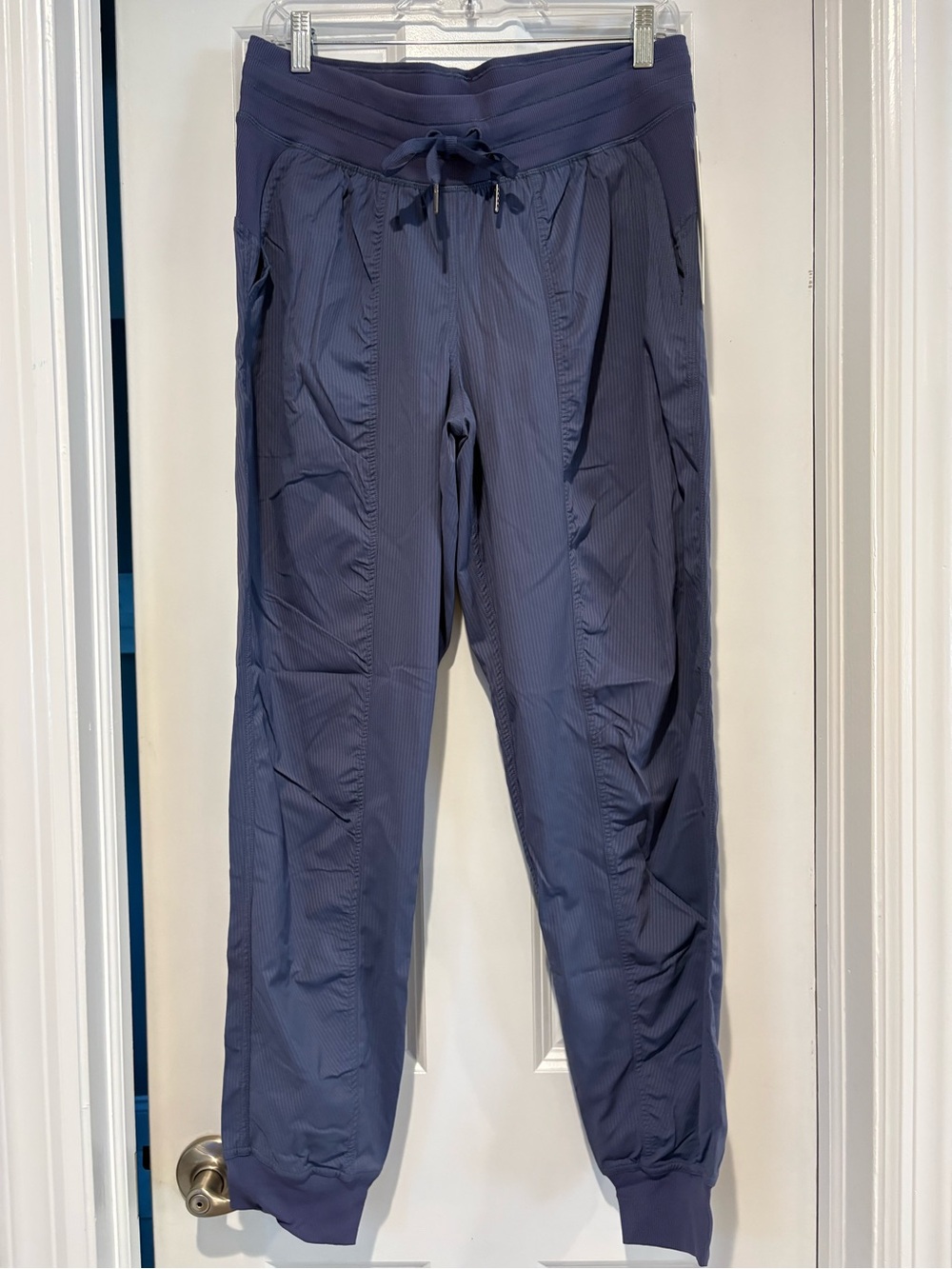NWT Lululemon Women’s Dance Studio Mid-Rise Joggers Full Length Size 10